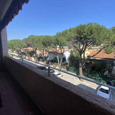 Saint-maxime Centre: T2 - 4 Couchages Avec Parking Et A Pied - Fr-1-226-483 *