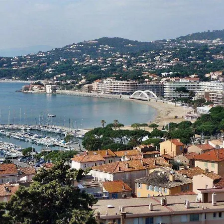 Saint-maxime Centre: T2 - 4 Couchages Avec Parking Et A Pied - Fr-1-226-483 Апартаменты *