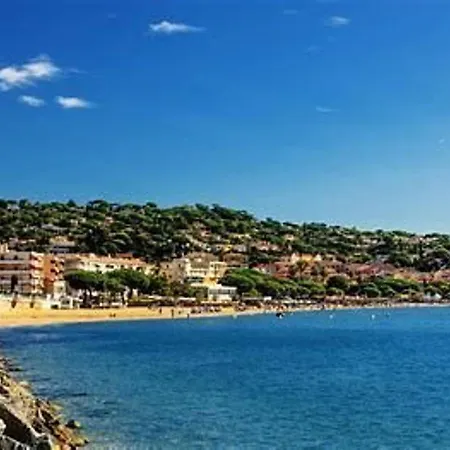 Saint-maxime Centre: T2 - 4 Couchages Avec Parking Et A Pied - Fr-1-226-483 Апартаменты Сент-Максим